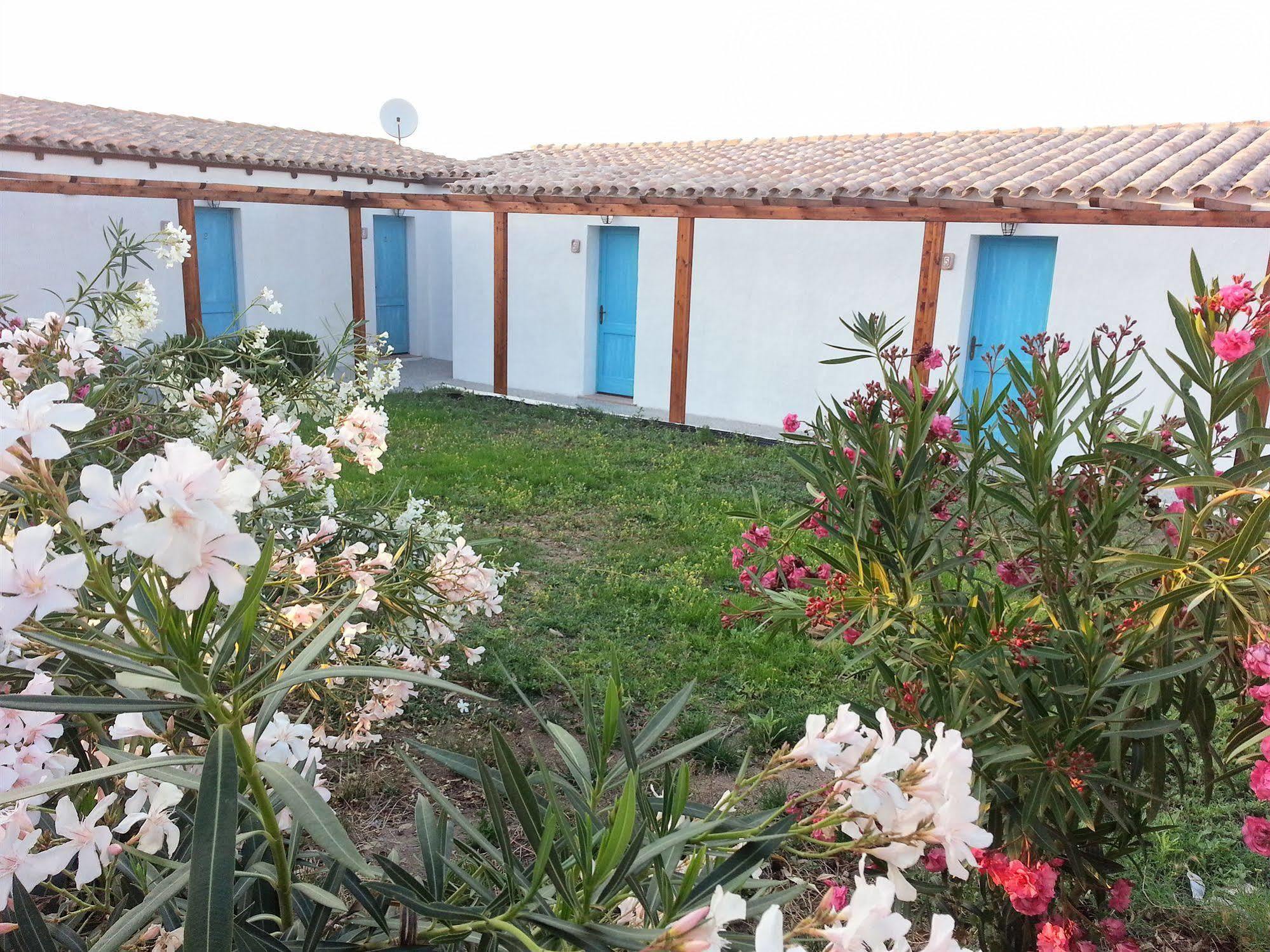 Hotel Sa Corti De Sa Perda Piscinas Exteriér fotografie
